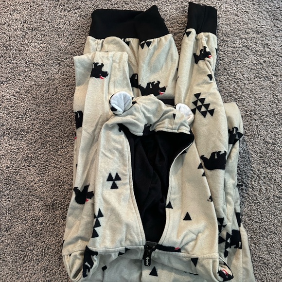 Tipsy Elves Christmas Unisex Large Beary Onesie - Picture 5 of 6